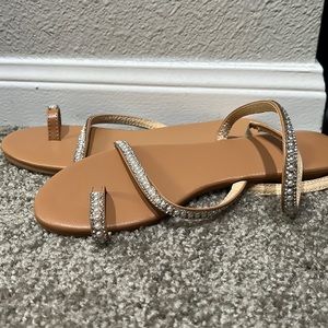 Pearl sandals